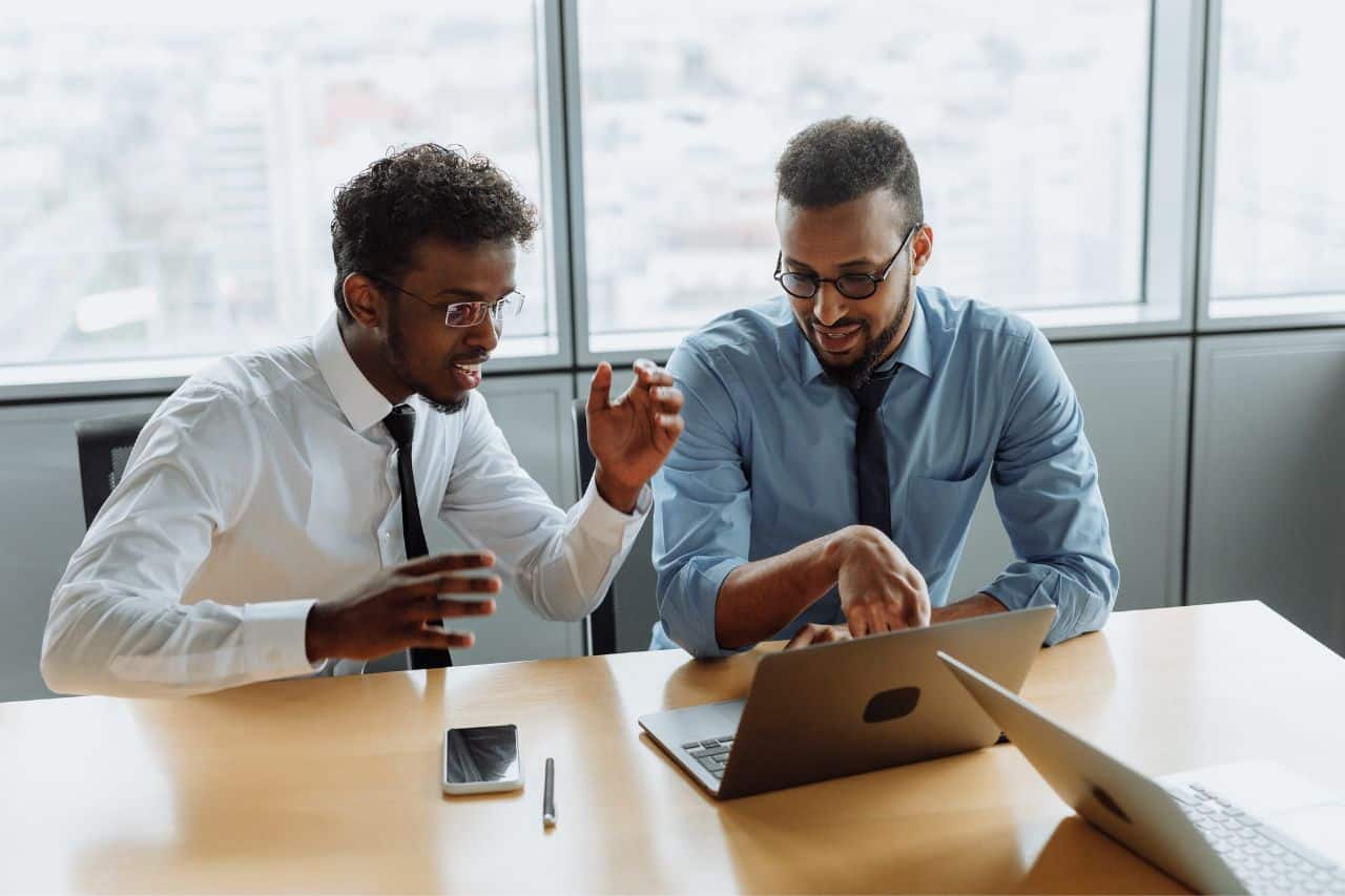 Como convencer seu chefe a contratar a Linkana? 4 maneiras para motivá-lo