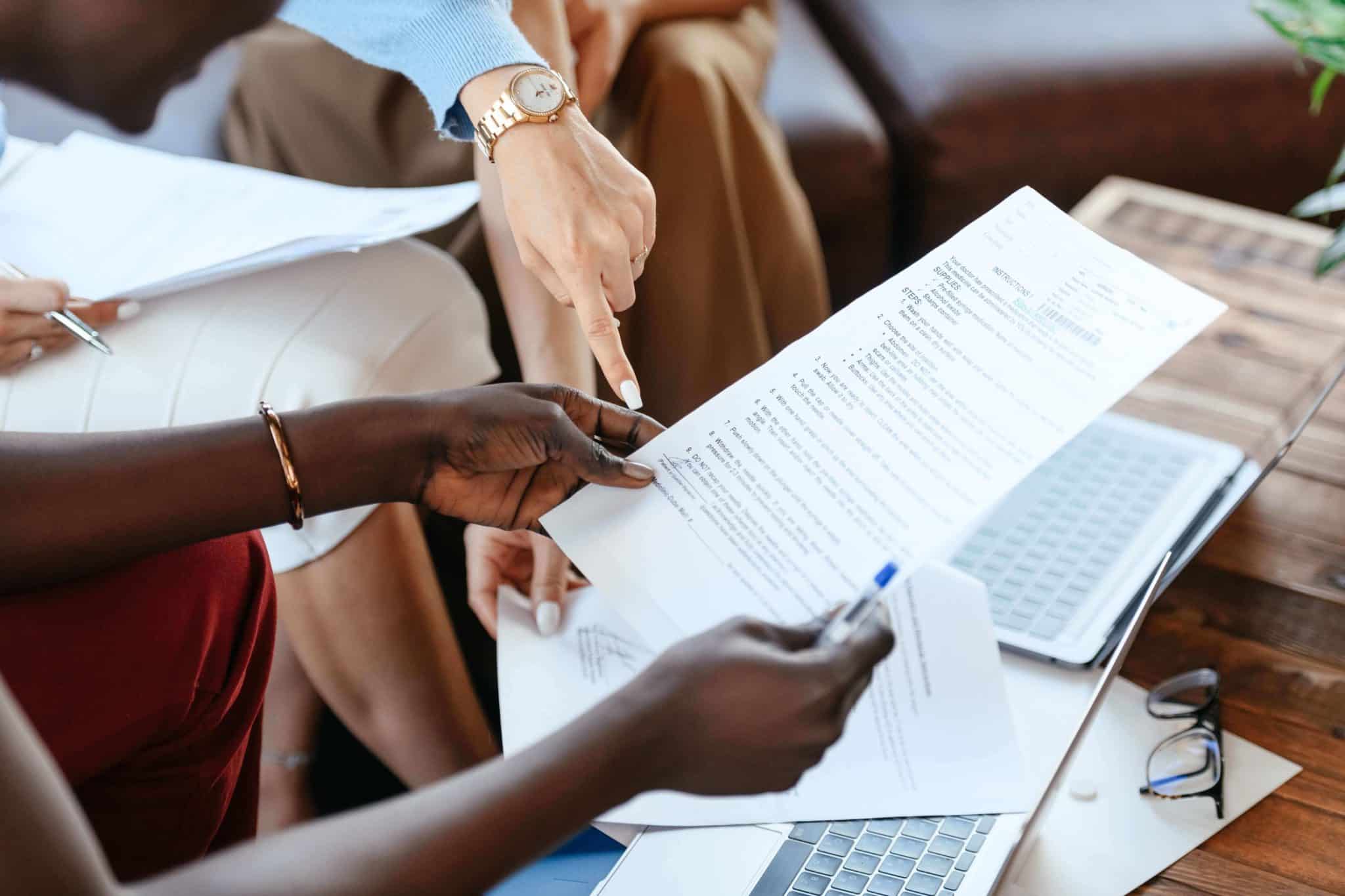 Gestão de fornecedores x Gestão de contratos: 4 principais diferenças