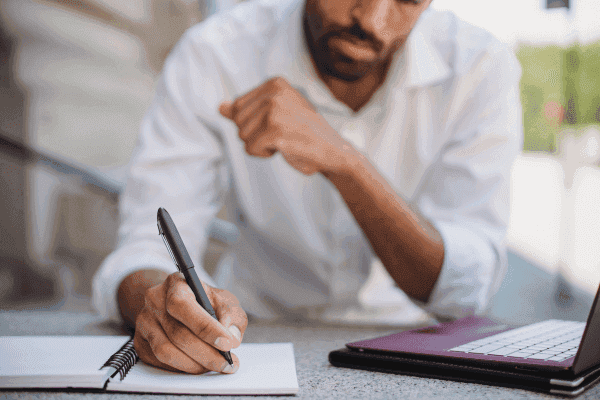 Os 10 estágios do processo de procurement